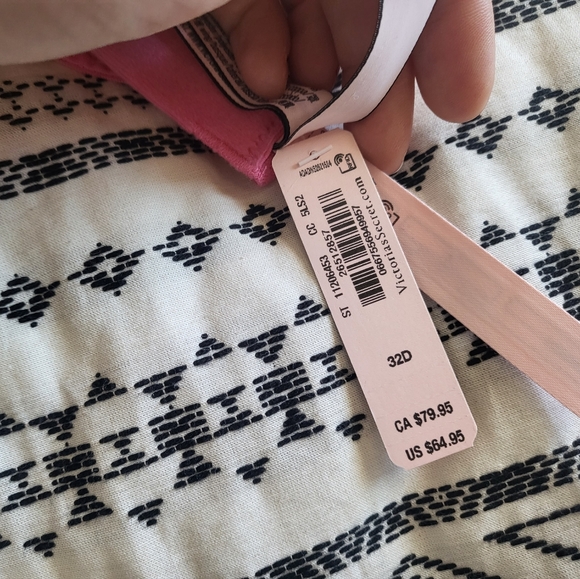 Bra - Picture 2 of 3